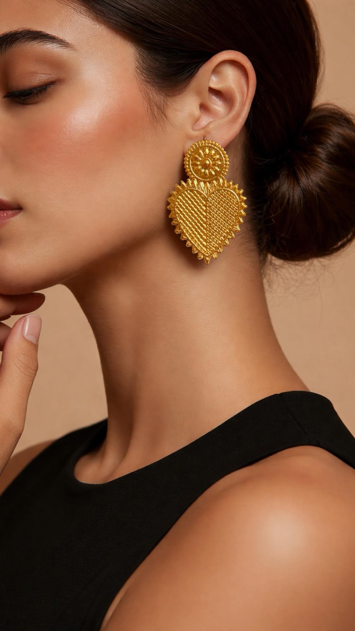 FW collection /2025/26#mariatsaousi_com #mariatsaousi.com#necklace by mariatsaousi.com#newcollection #necklaces handmadejewelry earringssemiprecious stonesmariatsaousi_comearingsbracelets